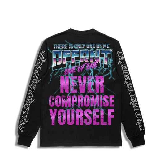 "NEVER COMPROMISE YOURSELF" LONG-SLEEVE TEE